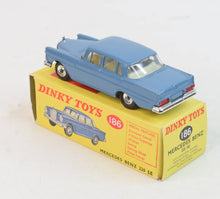 Dinky toys 186 Mercedes Benz 220 Mint/Boxed