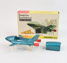 Dinky toy 101 Thunderbird 2 + 4 Very Near Mint/Boxed (French export)