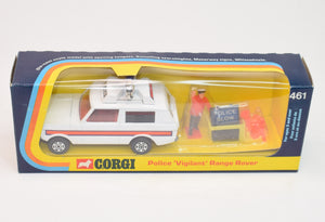 Corgi 461 Police 'Vigilant' Range Rover (Unsold shop stock quality)