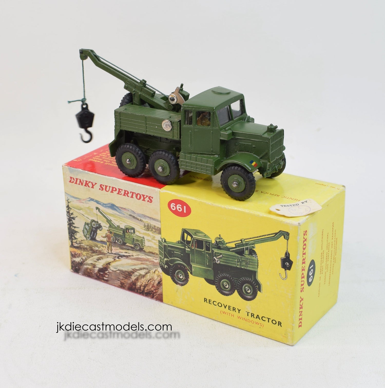Dinky toys 661 Recovery Tractor Virtually Mint/Boxed (Plastic hubs)