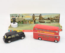 Corgi toys Gift set 35 London Transport set Very Near Mint/Boxed