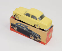 Tekno 810 Volvo Amazon Very Near Mint/Boxed