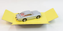 Corgi toys 271 Aston Martin Virtually Mint/Boxed (Unlicensed version)
