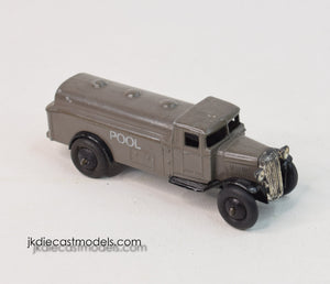 Dinky toy 25d Petrol 'POOL' Tanker Very Near Mint