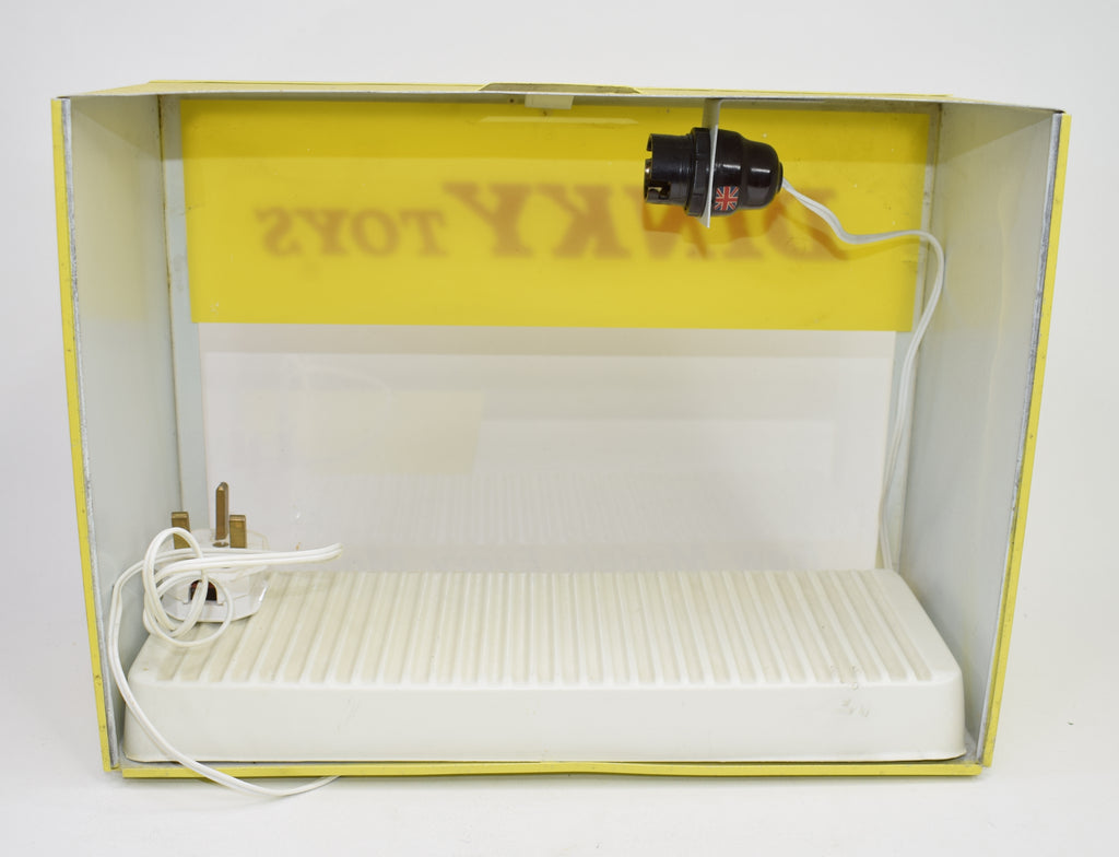 Dinky Illuminating Shop Display Window Box (With leaflet) – JK DIE-CAST ...