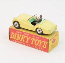 Dinky toys 105 Triumph Tr2 Virtually Mint/Boxed (Spun hubs)