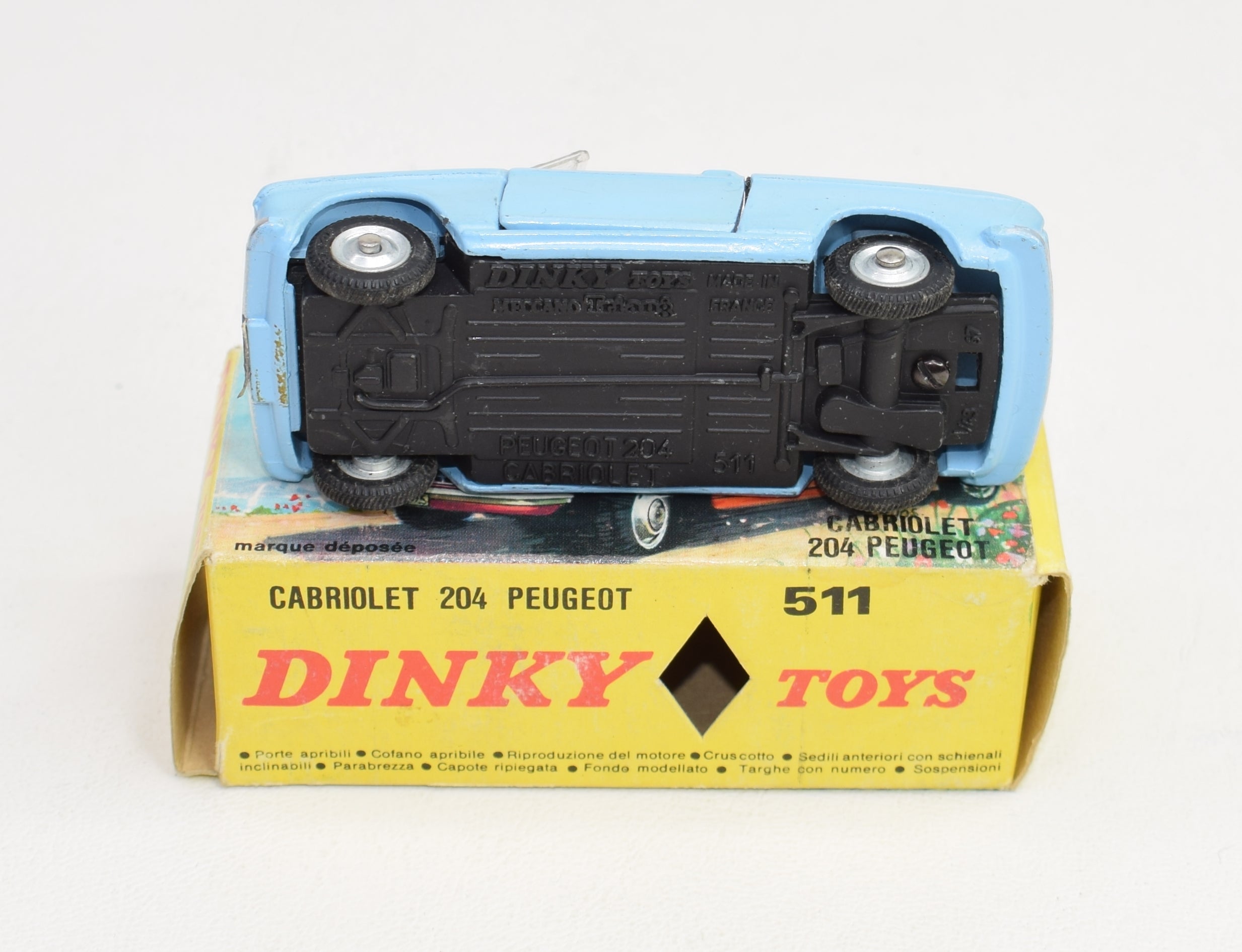 French Dinky 511 Peugeot 204 Virtually Mint/Boxed – JK DIE-CAST MODELS