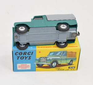 Corgi Toys 438 Land-Rover Virtually Mint/Lovely box