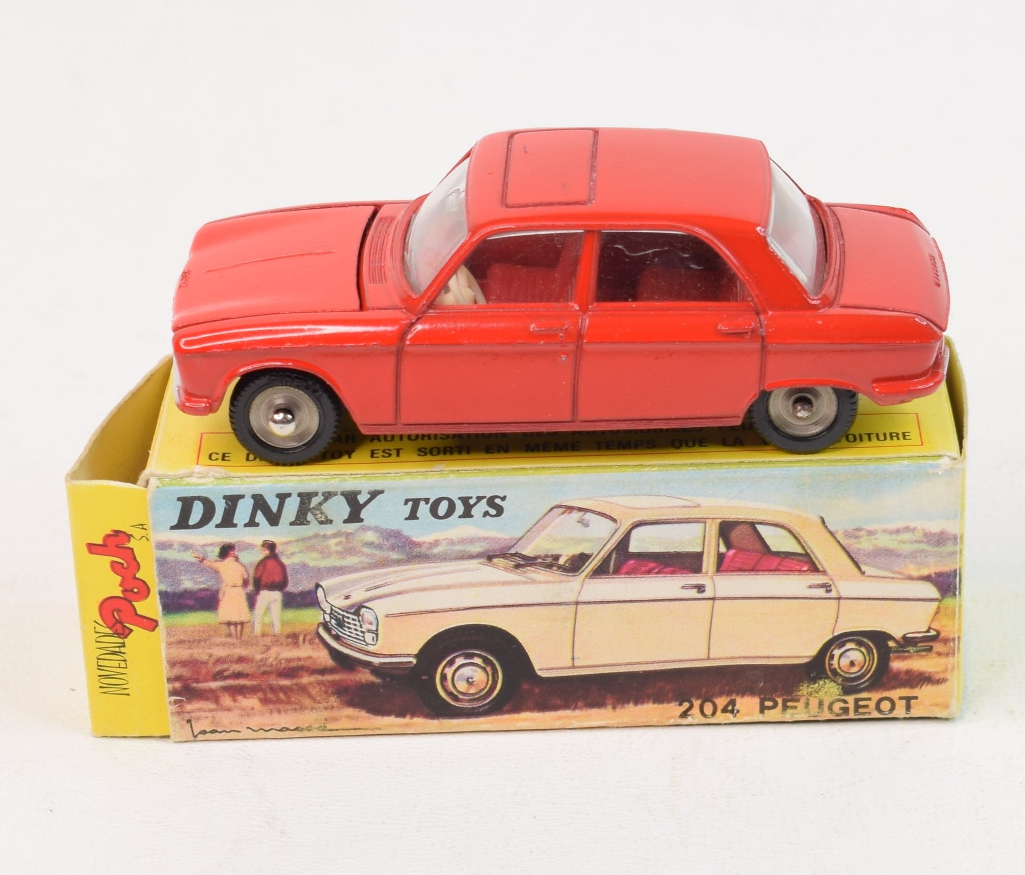 Dinky Toys made in Spain n° 510 Peugeot 204 1/43 en boite