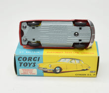 Corgi Toys 210s Citroen DS 19 Virtually Mint/box 'P.C.R' Collection