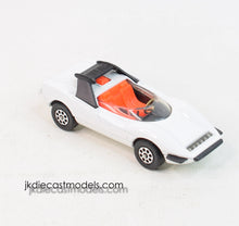 Corgi toys 380 Alfa Romeo Pinin Farina Virtually Mint (black roll bar)