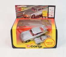 Corgi Toys 1361 James Bond Aston Martin Virtually Mint/Lovely box (Matte Silver)