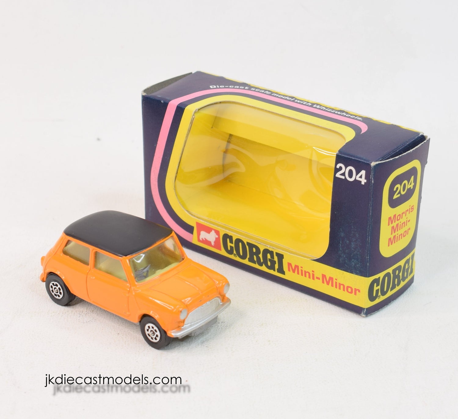 Corgi toys 204 Morris Mini Minor Virtually Mint/Lovely box