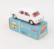 Spot-on 262 Morris 1100 Virtually Mint/Boxed