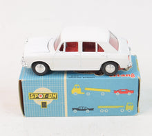 Spot-on 262 Morris 1100 Virtually Mint/Boxed