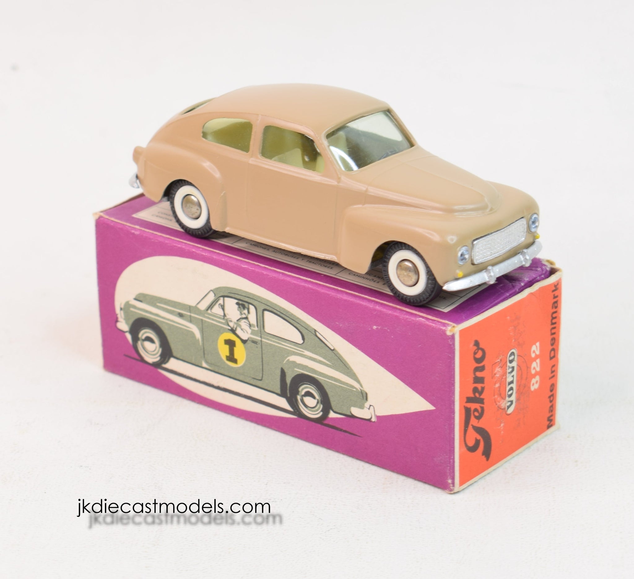 Tekno 822 Volvo PV544 Virtually Mint/Boxed – JK DIE-CAST MODELS