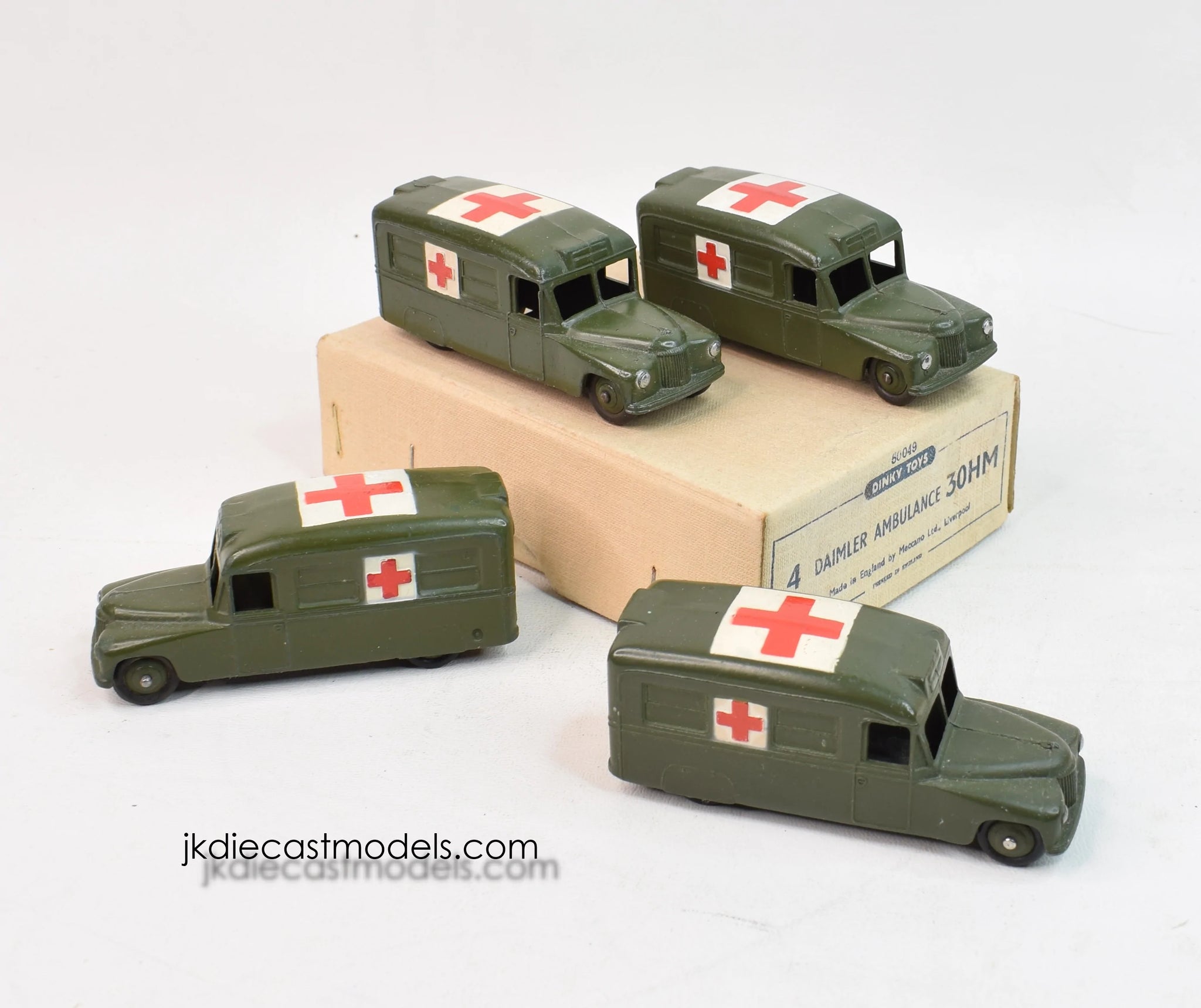 Dinky 30HM Military Daimler Ambulance trade box Very Near Mint