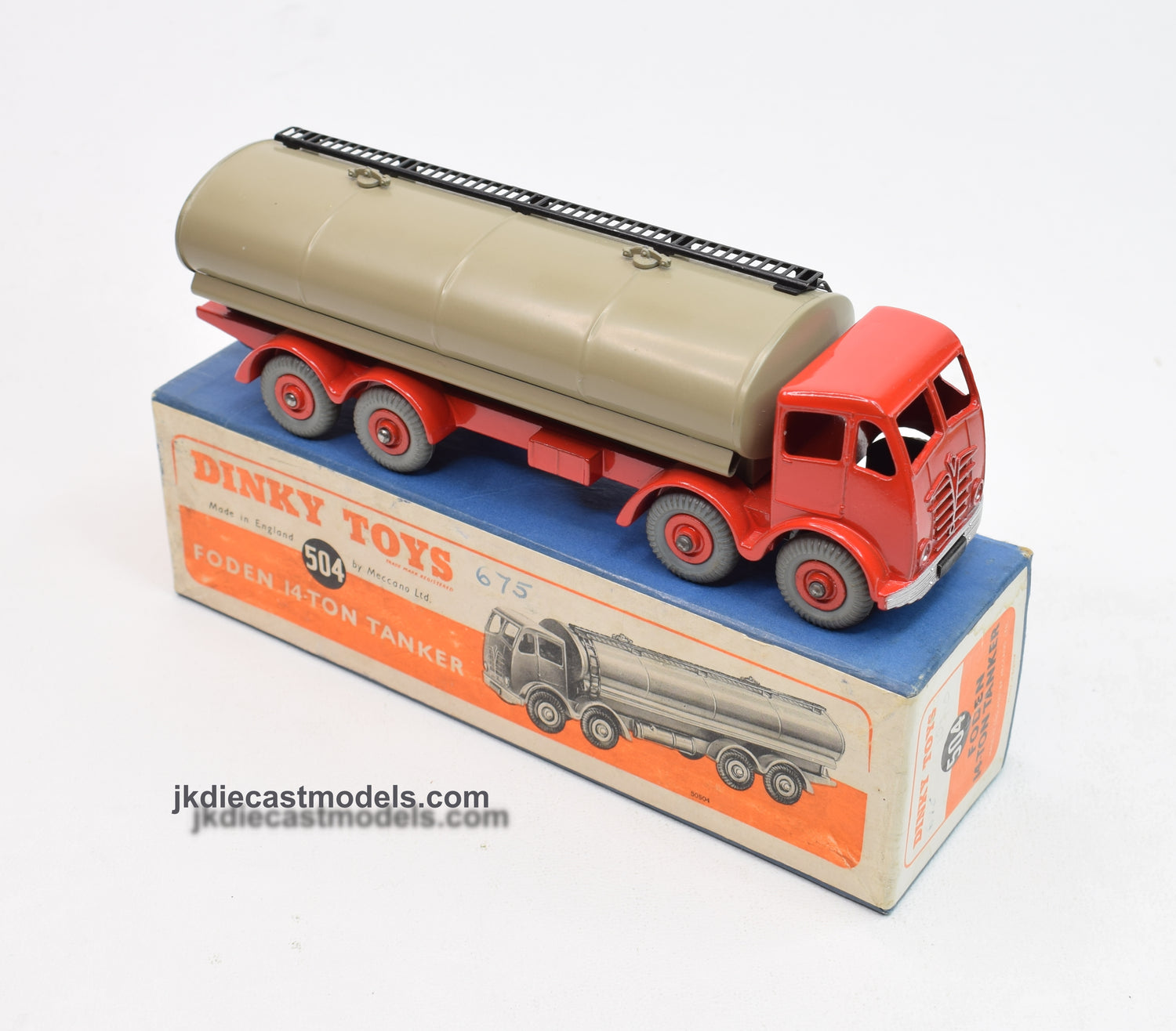 Dinky Toys 504 2nd type Virtually Mint/Boxed (Rare box)