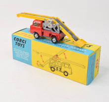 Corgi toys 64 Working conveyor Virtually Mint/Lovely box