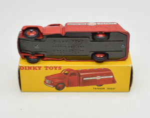 Dinky toys 442/30pb 'Esso' Syudebaker Tanker Very Near Mint/Boxed 'Stenlund' Collection