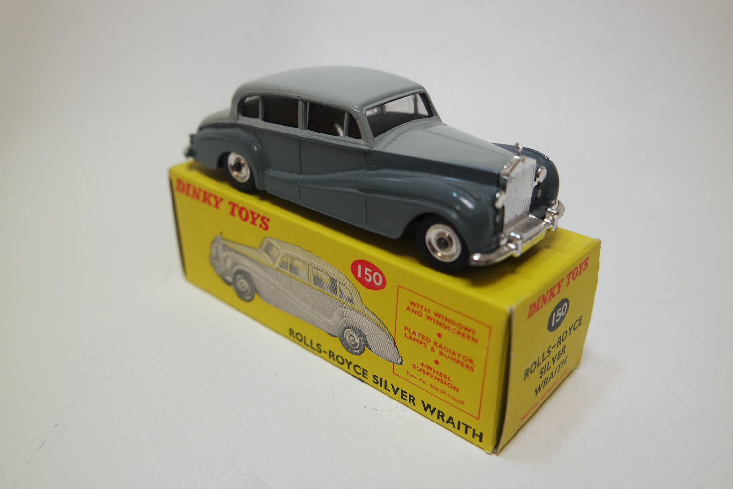 Dinky Toys 150 Rolls-Royce Silver Wraith Very Near Mint/Boxed