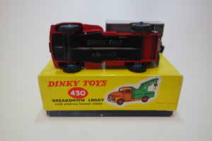 Dinky Toys 430 Commer Breakdown Very Near Mint/Boxed