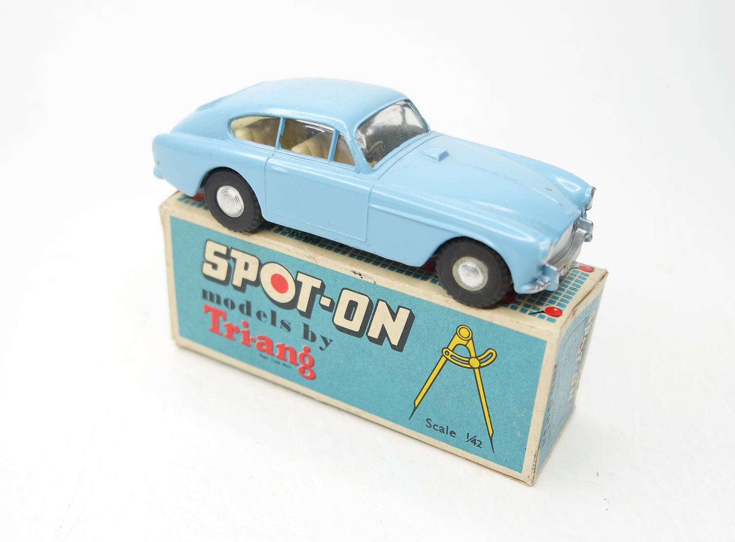 SPot-on 113 Aston Martin DB3 Very Near Mint/Boxed