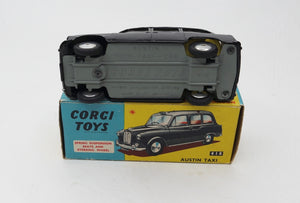 Corgi Toys 418 Austin Taxi Very Near Mint/Boxed (C.C)