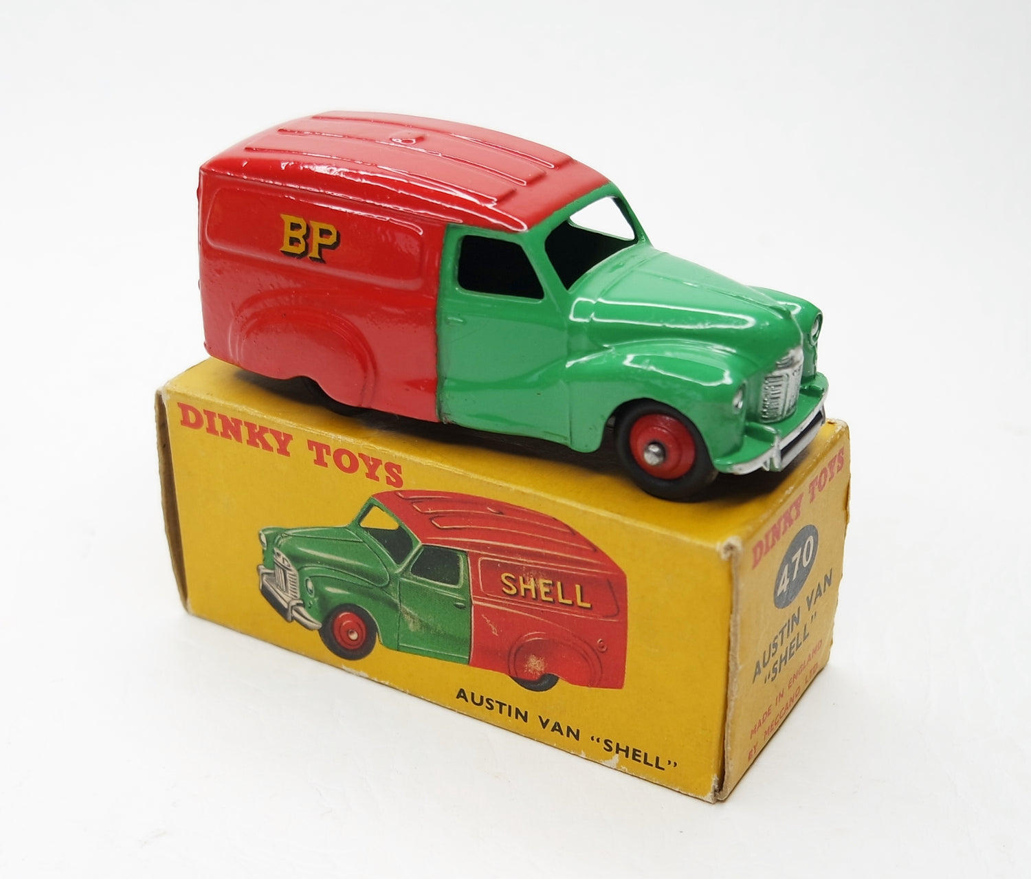 Dinky Toys 470 Austin 'Shell & B.P' Very Near Mint/Boxed.