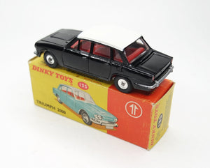 Dinky toys 135 Triumph 2000 Promotional Virtually Mint/Boxed (C.C) (Black&White)