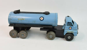 Tri-ang Bedford RAF Aircraft Refueler Near Mint